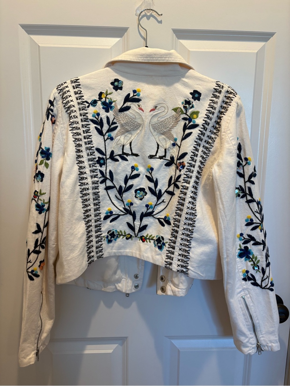 BRAND NEW Anthropologie White Embroidered Moto Jacket, Size Large - Picture 12 of 16
